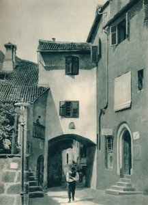 静かな通り、メラーノ、南チロル、イタリア、1927 作： Eugen Poppel