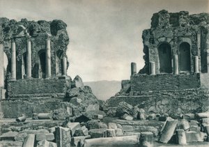 ギリシャ劇場の舞台、タオルミーナ、シチリア島、イタリア、1927 作： Eugen Poppel