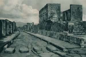 遺跡の間のストリート、ポンペイ、イタリア、1927 作： Eugen Poppel