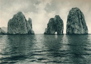 ファラリオーニ、カプリ、イタリア、1927 作： Eugen Poppel