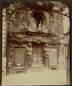  作： Eugène Atget