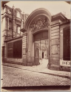  作： Eugène Atget