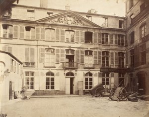  作： Eugène Atget