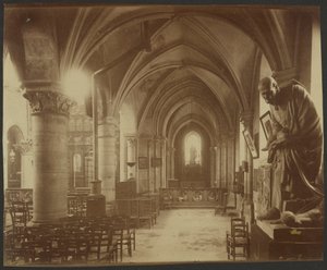  作： Eugène Atget