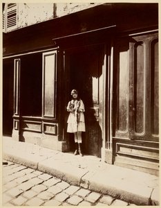  作： Eugène Atget