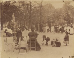  作： Eugène Atget