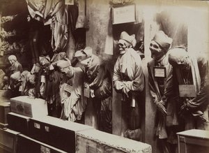 カタコンベ、カプチン修道院、パレルモ、カリフォルニア州。 1895年。 作： Eugenio Interguglielmi