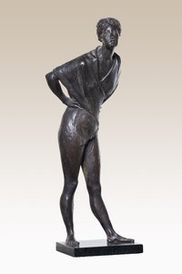 女性像 作： Eugenio Pellini