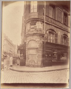 フォンテーヌ・ド・ラ・レーヌ、グルネータ通り、サン・ドニ通り 作： Eugène Atget