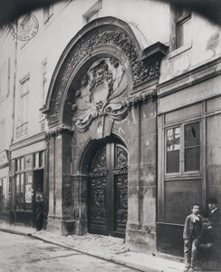 Hotel Chalons Luxembourg、Rue Geoffroy LAsnier、4区、1898 作： Eugène Atget