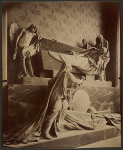 ノートルダム寺院、ピガールによるアンリ・クロード・ダルクールの墓 作： Eugène Atget