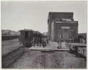Jaffa, the station (bw/photo) 作： European Photographer