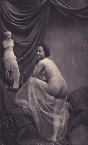 第二帝政時代のヌード（モノクロ写真） 作： European Photographer