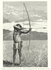 弓で射るセイロンのベッダ（彫刻 作： European School