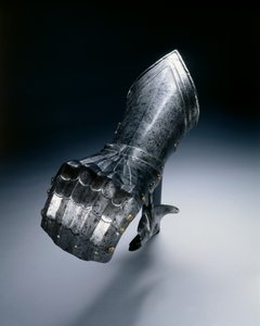 右手用ゴシックミトンガントレット、c.1490