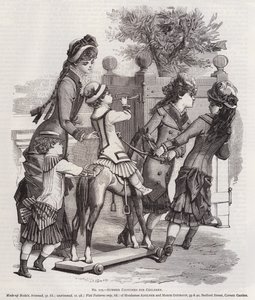 子供のための夏のコスチューム（彫刻） 作： European School