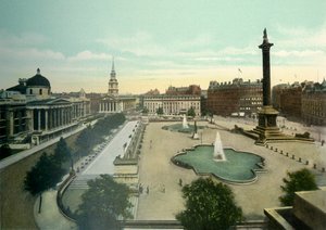 トラファルガー広場、c1900年代。 作： Eyre and Spottiswoode