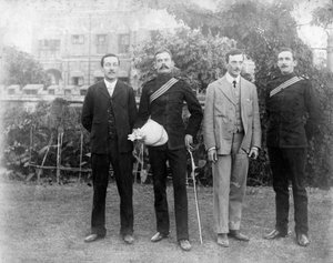 ヨーロッパ人、アリポア、インド、1905-1906 作： F. L. Peters