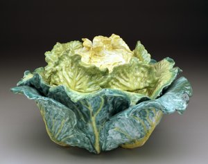 "キャベツ」トゥリーンとカバー、1755年頃（錫釉陶器 作： Factory Sceaux