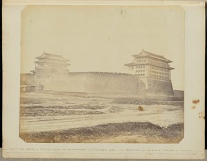 [降伏後の北京の安寧門-1860年10月21日-イギリス軍とフランス軍の占領]。