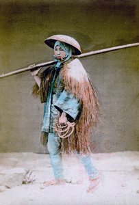 冬のドレスを着たクーリー、日本、1882 作： Felice Beato