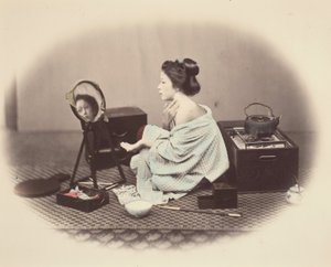 化粧をする女性 作： フェリーチェ・ベアト