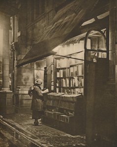 「湿った冬の夜とブルームズベリーの本好き」、1935年頃。 作： Fincham