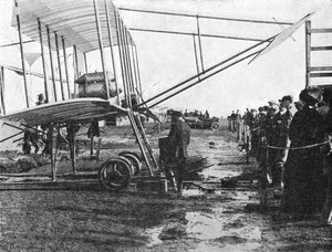 アンリファーマンと彼の50馬力のGnome複葉機、ブラックプール航空会議、ランカシャー、1909 1933。