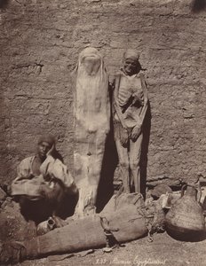 Momies Egyptiennes (Egyptian Mummies)   1239362   ja       japanese Successfully Translated  Original: Eduard Kosmack Translat: Eduard Kosmack 1346647 ja japanese Successfully Translated Original: Water sprite fishing (Nokken) Translat: Water sprite fishin 作： Félix Bonfils