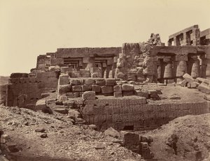 神殿第3塔門跡（南東）左側（カルナック） テーベ遺跡 作： Félix Bonfils