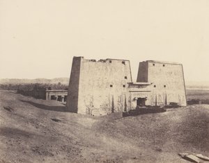 エドフ アポロノポリス マグナ、神殿の概観、1851～52 年、1853～54 年に印刷。