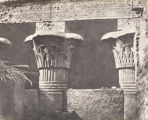 Esneh Latopolis、Construction Ensablée - Architrave、Futs、et Chapit...、1851-52、1853-54 を印刷。 作： Félix Teynard
