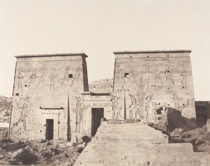 Fileh Philæ の島、最初のパイロン - ... のプラットホームからの眺め、1851-52 年、1853-54 年に印刷。