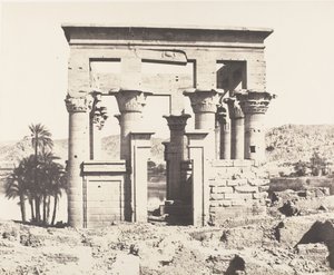 Fileh Philæ の島、東からの建物 - 西側のファサード - P... の眺め、1851-52 年、1853-54 年に印刷。 作： Félix Teynard
