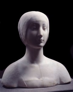 ベアトリス・ダ・アラゴンと呼ばれる若い女性の胸像。フランチェスコ・ダ・ラウラナによる大理石の彫刻 作： Francesco Laurana