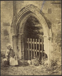 ドア、リヴァウルクス修道院 作： Francis Bedford
