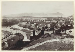スランディドノーとコンウェイ湾、186094。 作： Francis Bedford