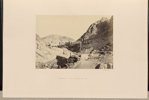 シナイ修道院へのアプローチ 作： Francis Frith