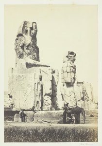 メムノンの彫像、テーベ平原、1857年。 作： Francis Frith