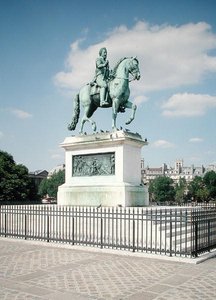 アンリ4世（1553-1610）の騎馬像 1818年（ブロンズ