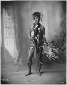 クラウドマン・アシナボイン、1898年。 作： Frank A. Rinehart