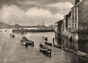 ハーバー、ウィットビー、ノースヨークシャー、c1889のビュー 作： Frank Meadow Sutcliffe