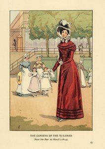 リヴォリ通り近くのチュイルリー公園を散策する女性