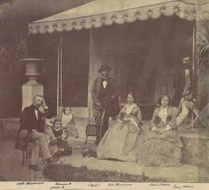 [アントワーヌ家とホイザーマン家の集合写真]、1850 年代から 60 年代。 作： Franz Antoine