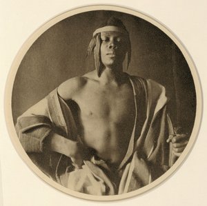 エチオピアの首長、1887年 作： Frederick Holland Day