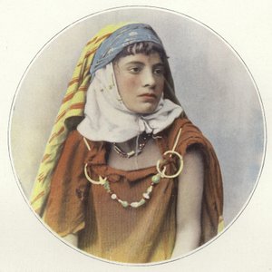 チュニジアの女性 作： French Photographer