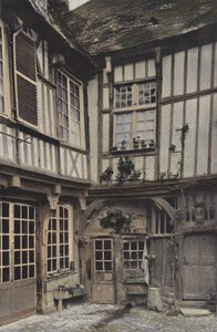 フランソワプレミア（中庭）として知られるアビービルの家 作： French Photographer
