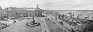 ボルドー-証券取引所と港（モノクロ写真 作： French Photographer