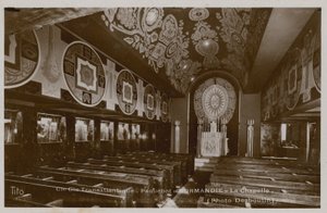 蒸気船に乗っている礼拝堂、ノルマンディー。 1913年に送られたはがき。 作： French Photographer