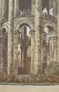 シャルルー、旧修道院、塔、下部 作： French Photographer